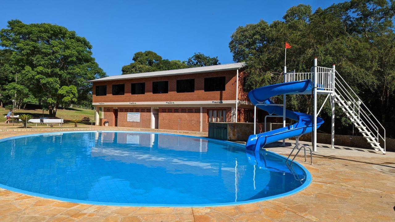 Parque Hotel Manantial Hohenau Bagian luar foto